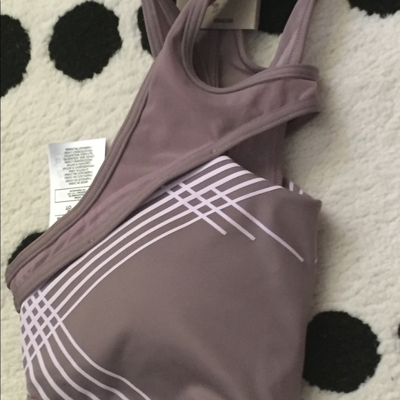 Sports bra - Picture 5 of 6